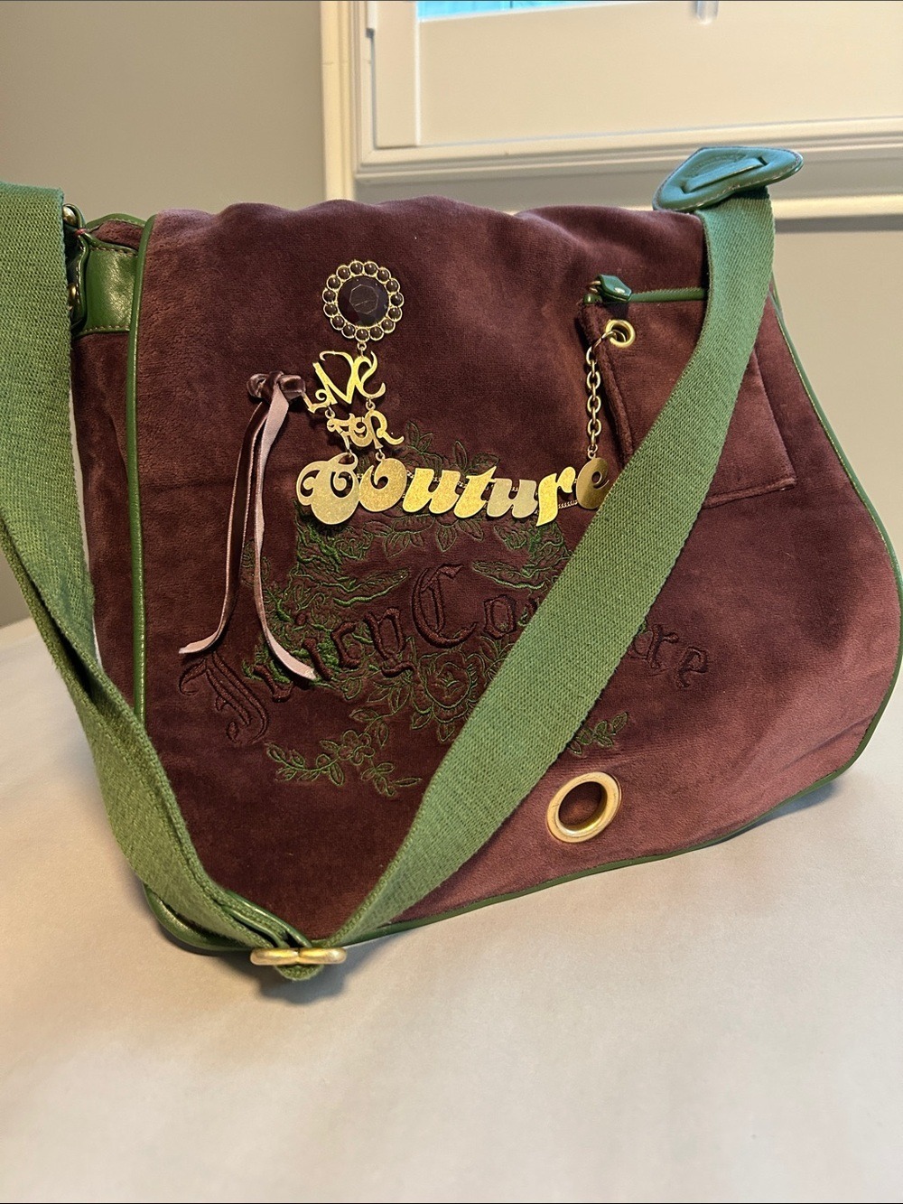 Vintage Juicy Couture Velour Messenger Crossbody Bag